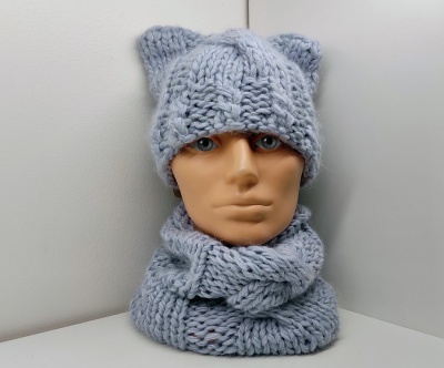 Hats and scarves, Ref. 845K