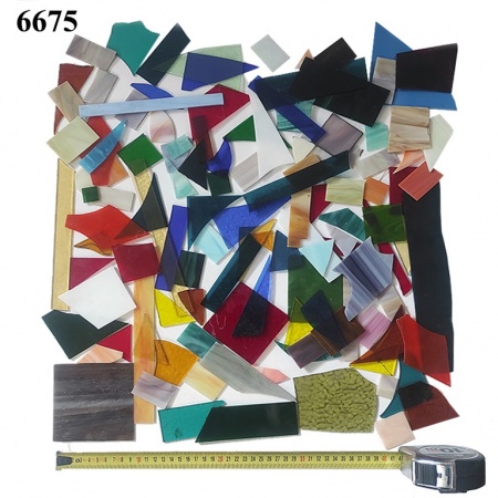 Pieces of colored glass, Ref. 6675