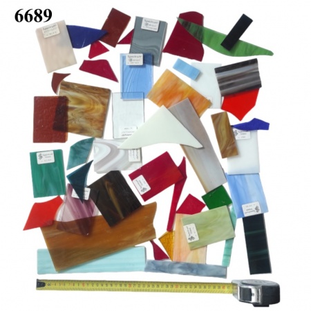 Pieces of colored glass, Ref. 6689