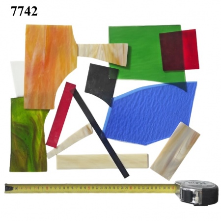 Pieces of colored glass, Ref. 7742