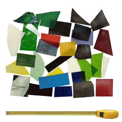 Pieces of colored glass, Ref. 7747