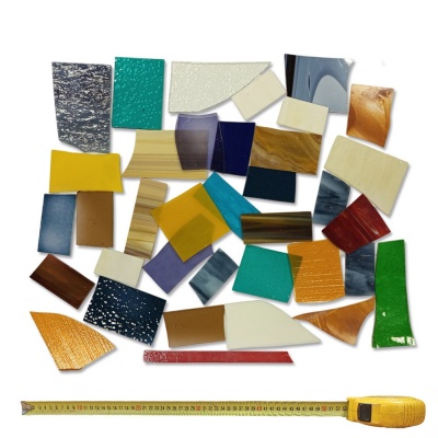 Pieces of colored glass, Ref. 7748