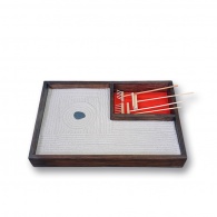 Zen dārzi ir tradicionāli japāņu dārzi, kas izveidoti pārdomām, meditācijai un iekšējā miera sasniegšanai.